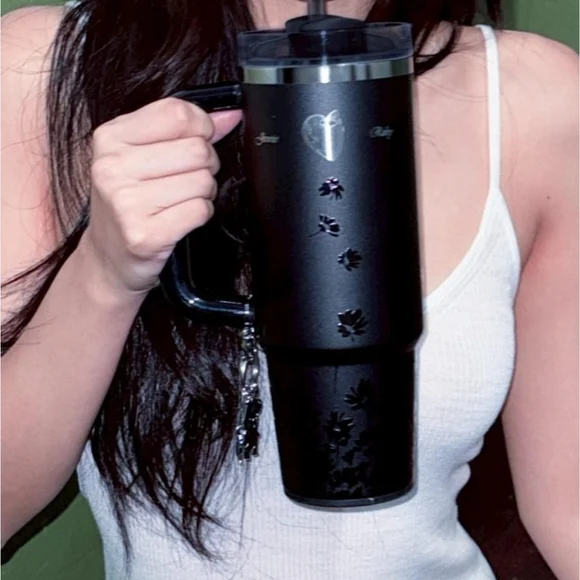 Stanley 1913 x JENNIE BLACKPINK LUXE 30oz Tumbler - Picture 7 of 10